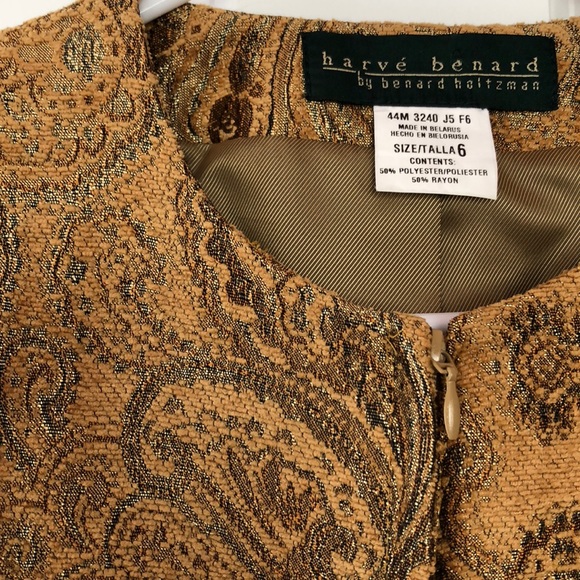 Beautiful jacket - Picture 3 of 3